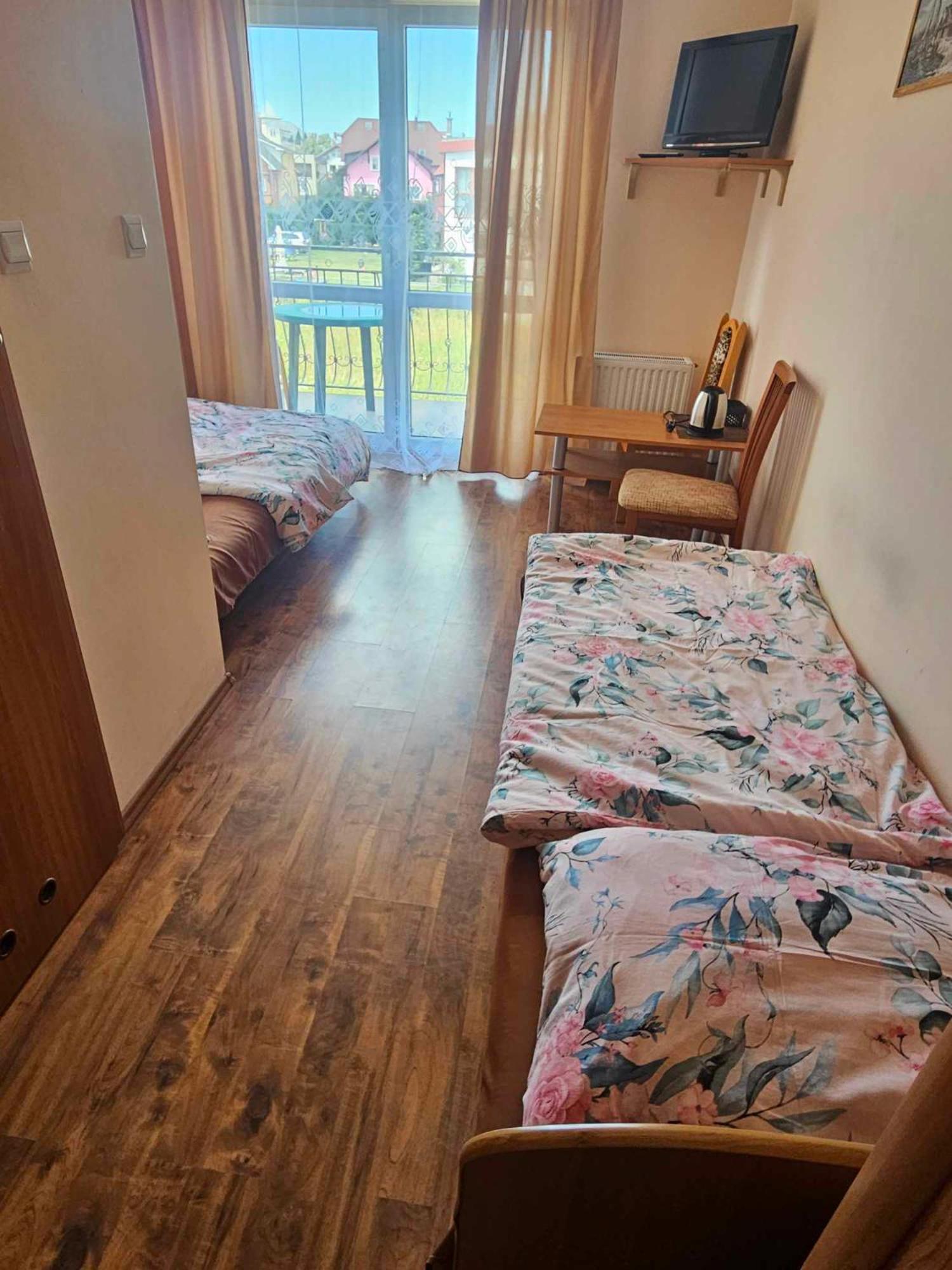 Dom Goscinny Sonia Dziwnówek Exteriör bild